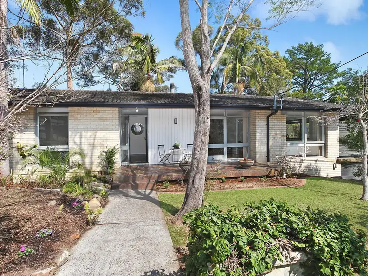 7 Koorawatha Street, Hornsby Heights NSW 2077