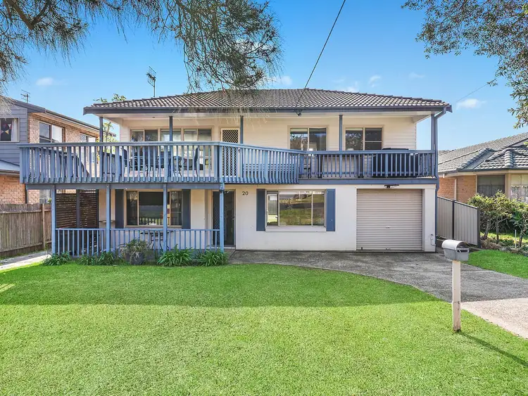 Second view of Homely house listing, 20 Del Rio Drive, Copacabana NSW 2251