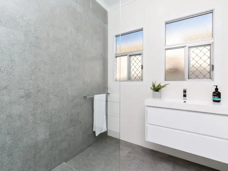 Sixth view of Homely house listing, 405 Rockonia Road, Koongal QLD 4701