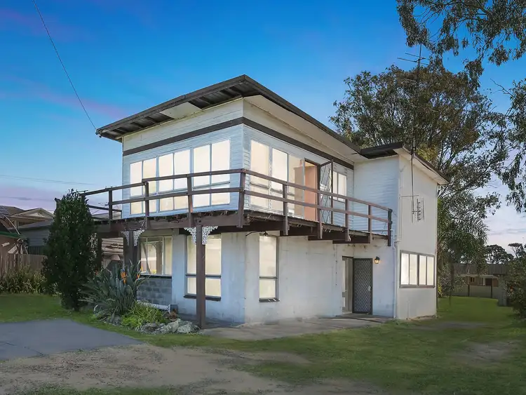 40 The Corso, Gorokan NSW 2263