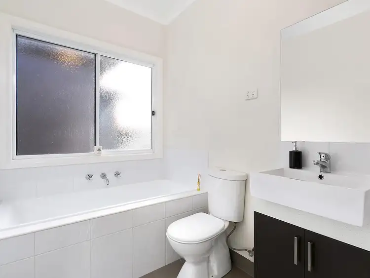 Fifth view of Homely townhouse listing, 1/19 Maude Avenue, Glenroy VIC 3046