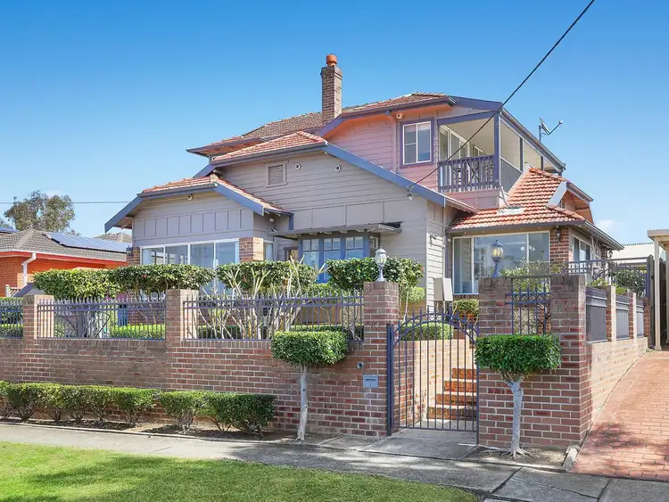Second view of Homely house listing, 10 Grandview Avenue, Seven Hills NSW 2147