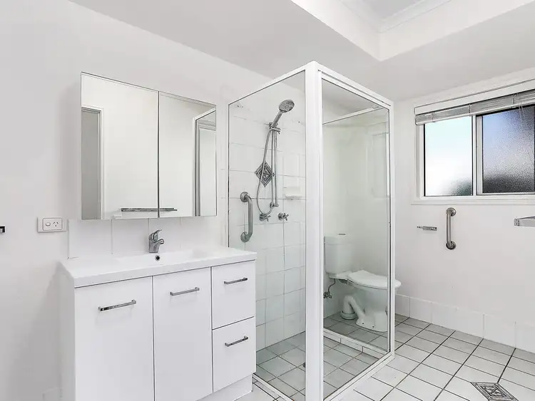 Fifth view of Homely apartment listing, 2/76 Southern Cross Parade, Sunrise Beach QLD 4567