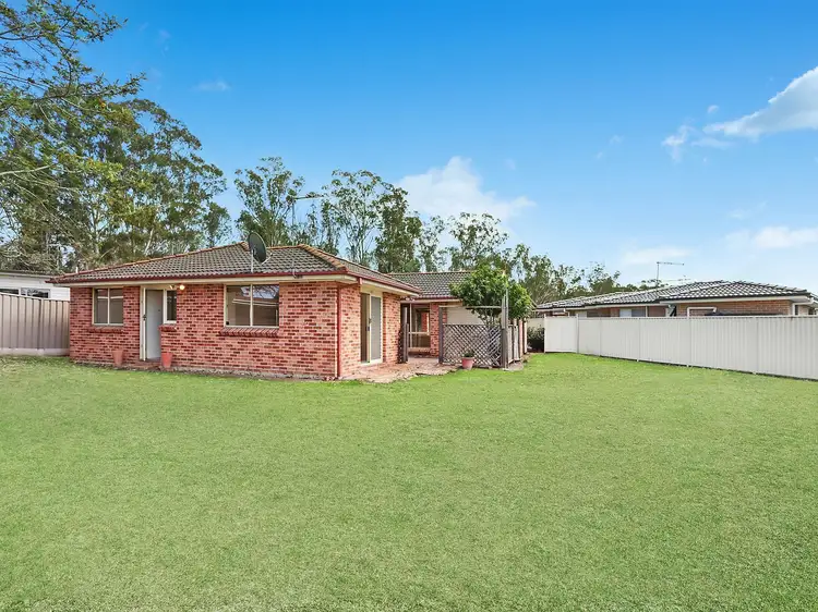 4 Sandpiper Terrace, Plumpton NSW 2761