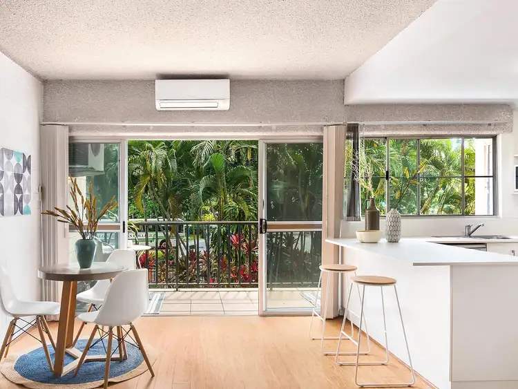 2/43 The Strand, North Ward QLD 4810