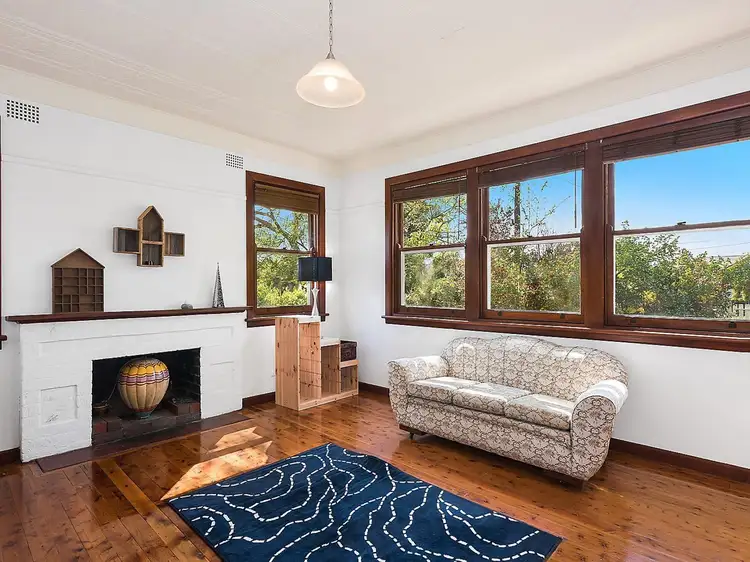 Fifth view of Homely house listing, 8 Burrundulla Avenue, Mudgee NSW 2850