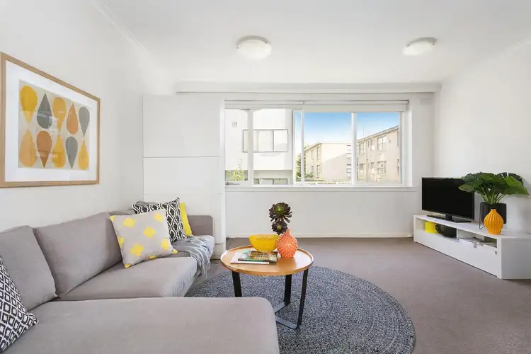 Third view of Homely apartment listing, 2/23 Lansdowne Road, St Kilda East VIC 3183