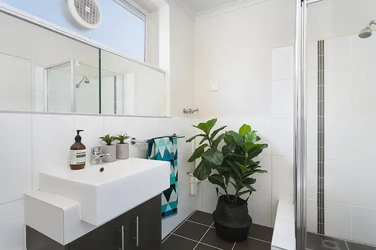 Fifth view of Homely apartment listing, 2/23 Lansdowne Road, St Kilda East VIC 3183