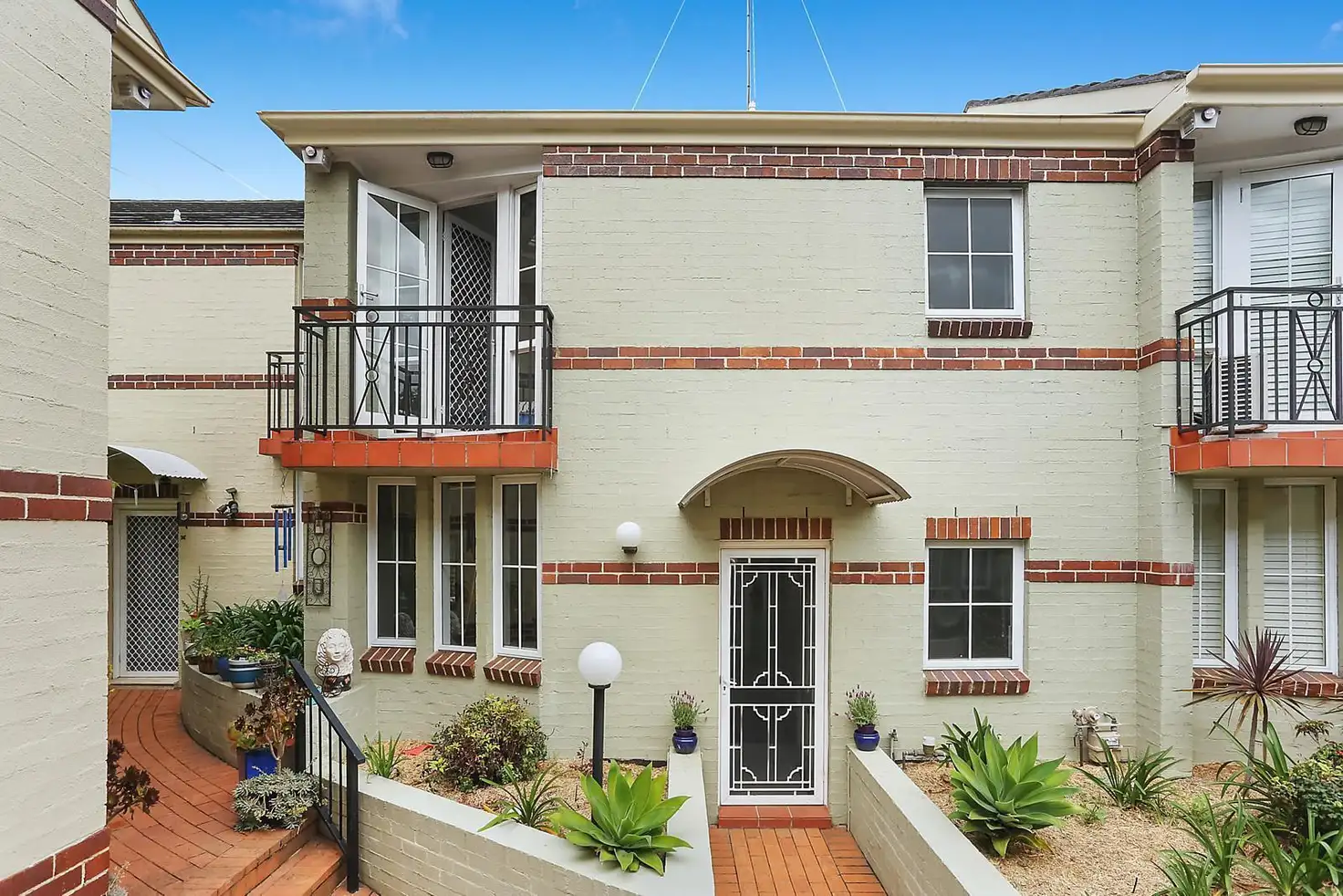 Main view of Homely townhouse listing, 11/2 Mowbray Street, Sylvania NSW 2224