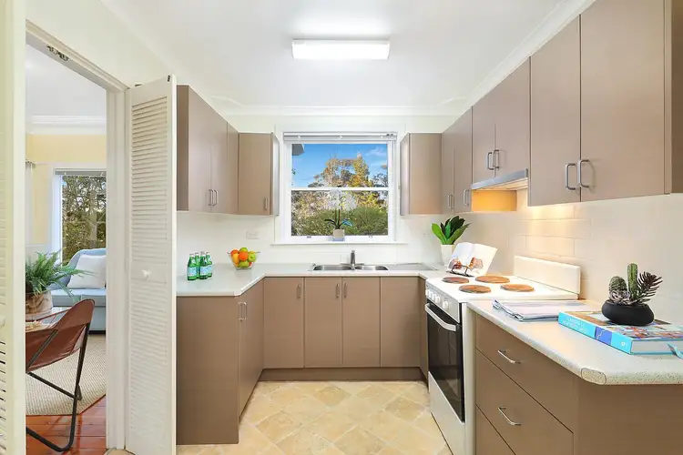 Sixth view of Homely house listing, 8 Yanko Avenue, Wentworth Falls NSW 2782