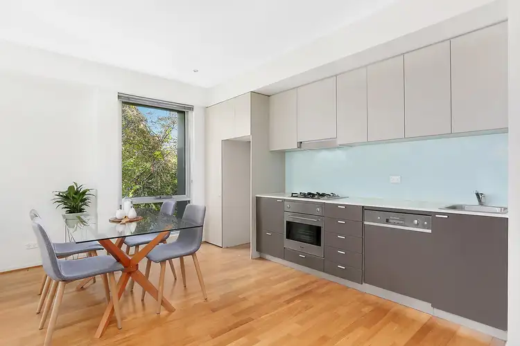 Third view of Homely apartment listing, 20/24 Milton Street, Elwood VIC 3184