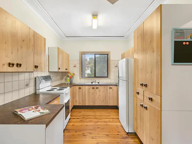 Sixth view of Homely house listing, 1 Pooraka Avenue, West Wollongong NSW 2500