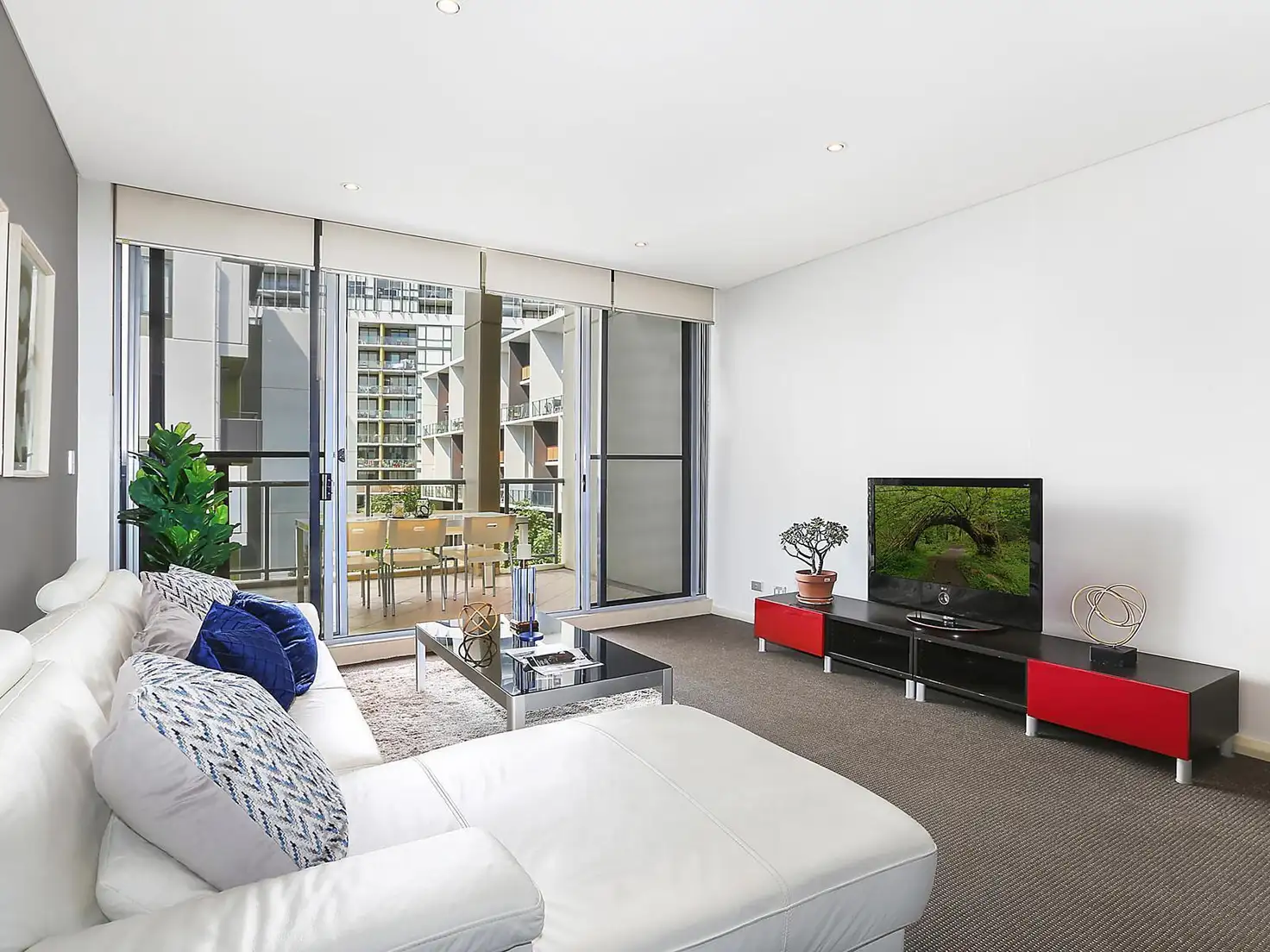 Main view of Homely apartment listing, Building F, Level 6, 301/635 Gardeners Road, Mascot NSW 2020