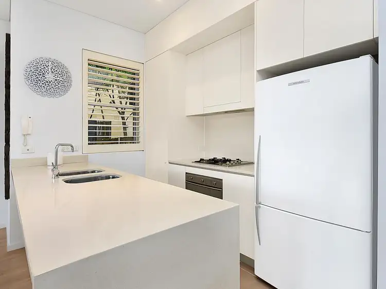 Third view of Homely apartment listing, 1/29 Dalley Street, Queenscliff NSW 2096