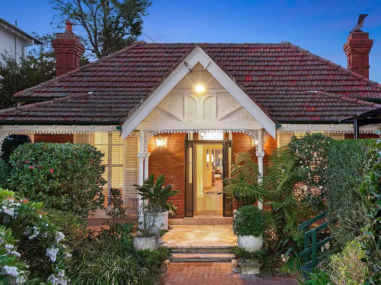 77 Middle Head Road, Mosman NSW 2088