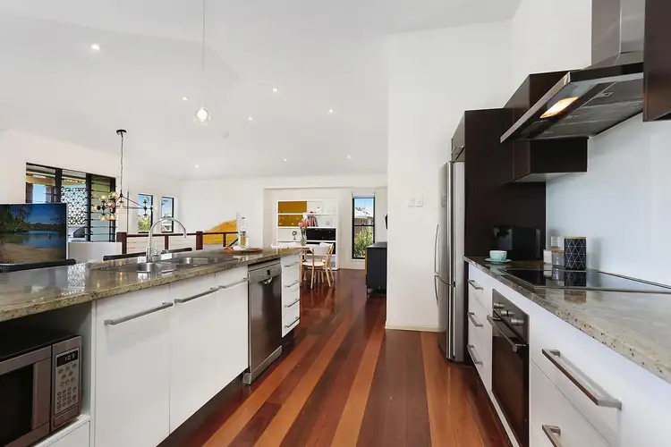 17 Sunview Street, Thornlands QLD 4164