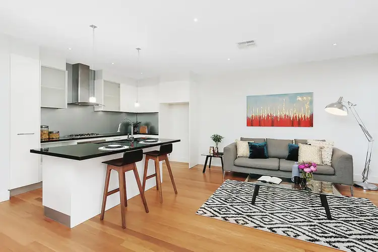 Fourth view of Homely townhouse listing, 1/7 Andrew Street, Mount Waverley VIC 3149