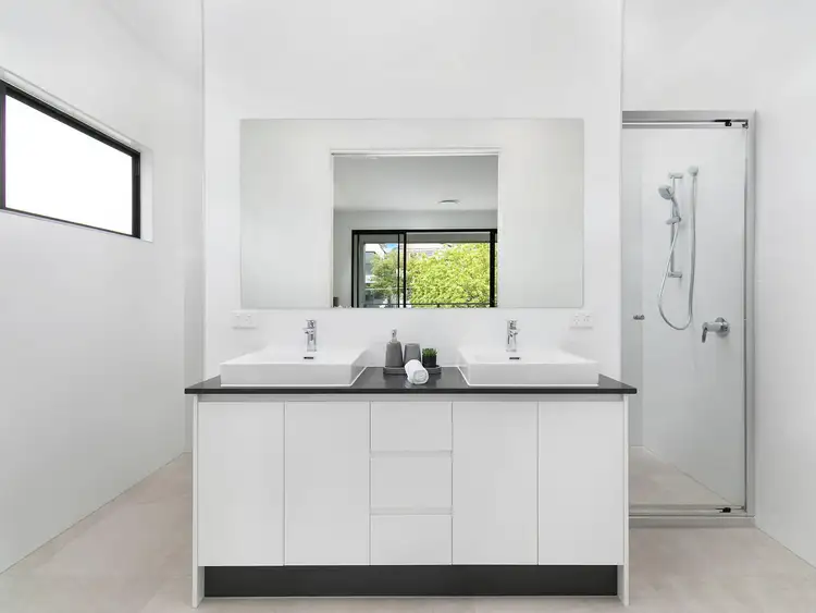 Fifth view of Homely house listing, 99 Effingham Street, Tarragindi QLD 4121