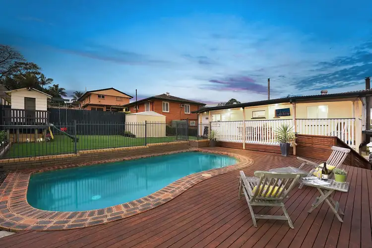 20 Elaroo Crescent, Ferny Hills QLD 4055