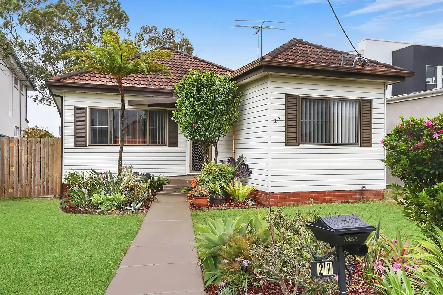 Main view of Homely house listing, 27 Horns Avenue, Gymea Bay NSW 2227