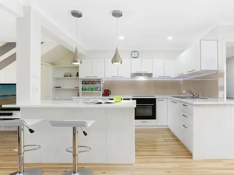 Main view of Homely apartment listing, 10/23 Margit Crescent, Sunrise Beach QLD 4567