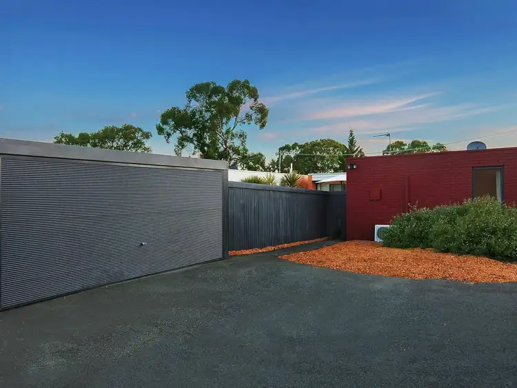 13 Cumbrae Place