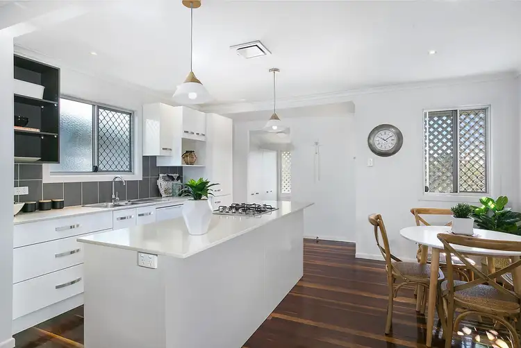 338 Agnes Street, The Range QLD 4700