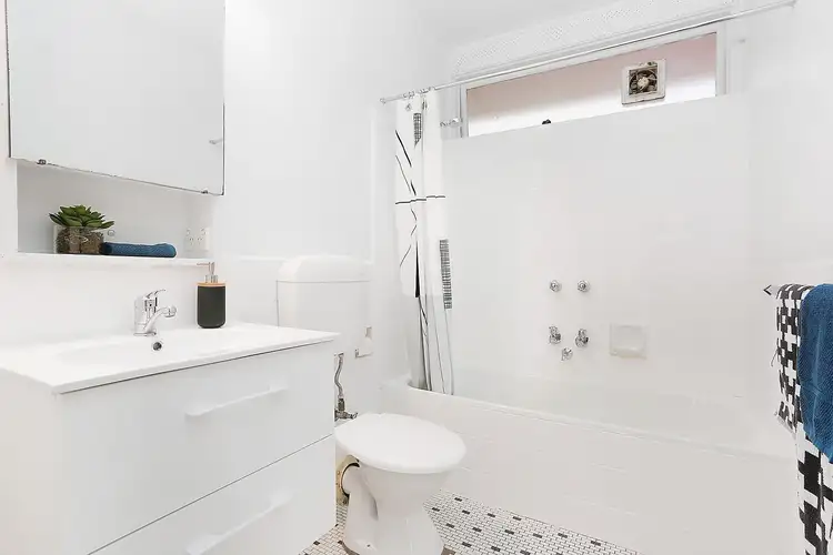 Fourth view of Homely apartment listing, 9/311 Dandenong Road, Prahran VIC 3181