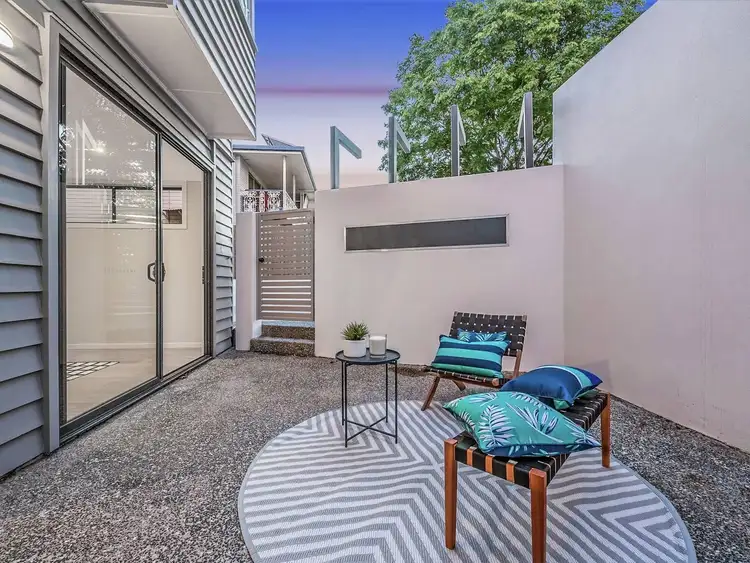 Fifth view of Homely unit listing, 2/42 Ashby Street, Fairfield QLD 4103