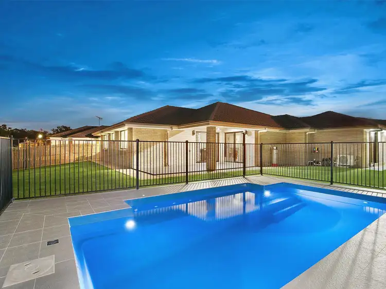43 Belbowrie Avenue, Norman Gardens QLD 4701