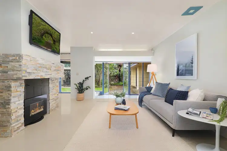 6 Balmoral Place, Carlingford NSW 2118