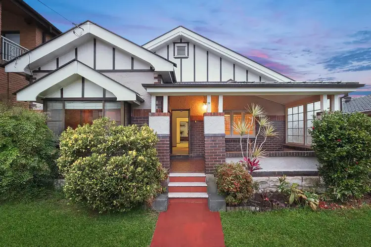 39 Earlwood Avenue, Earlwood NSW 2206