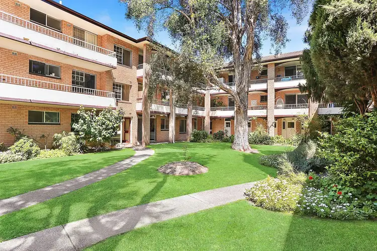 Third view of Homely apartment listing, 2/4 Lismore Avenue, Dee Why NSW 2099