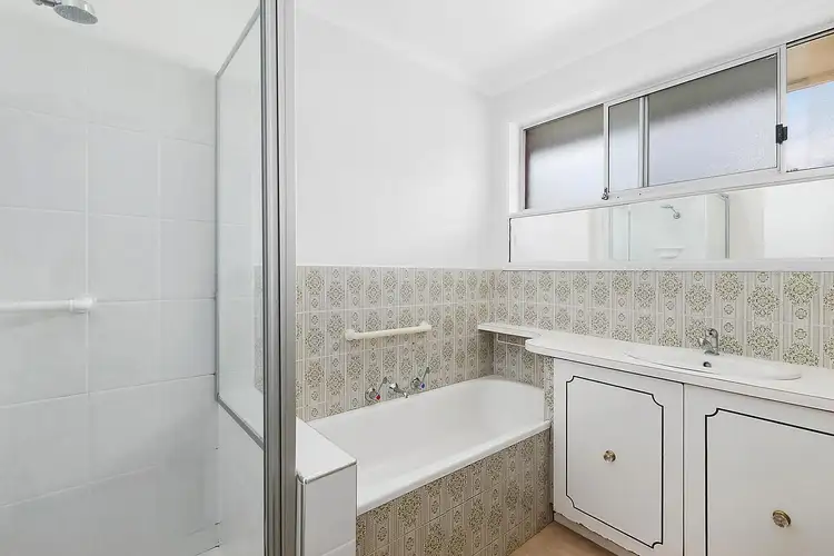 Fifth view of Homely unit listing, 2/15 Bostock Avenue, Manifold Heights VIC 3218