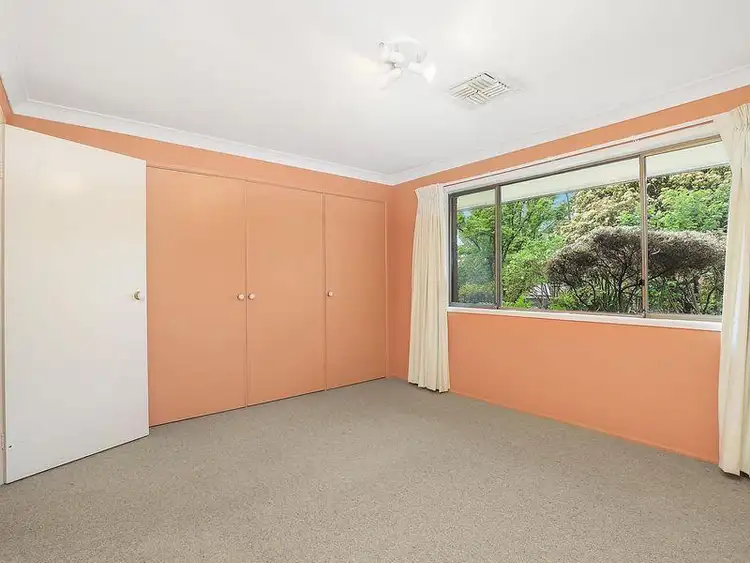 Fifth view of Homely house listing, 14 Farnham Avenue, Wentworth Falls NSW 2782