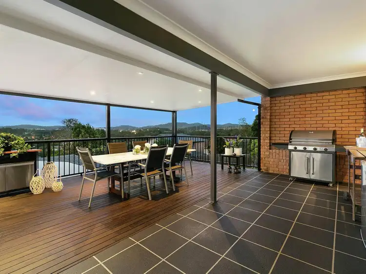Main view of Homely house listing, 2 Brochet Street, Mansfield QLD 4122