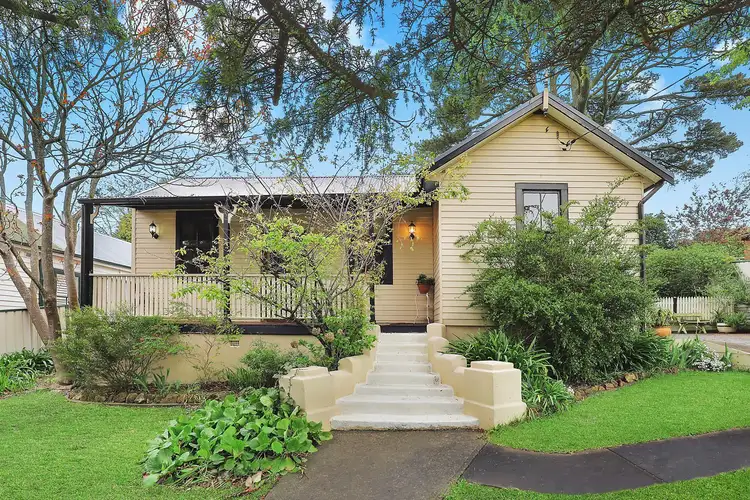 69 Lovel Street, Katoomba NSW 2780