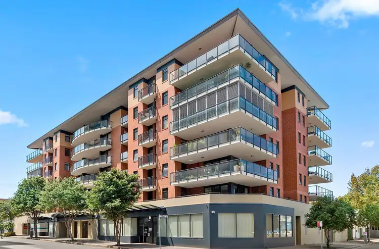 304/4 Ravenshaw Street, Newcastle West NSW 2302