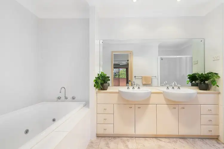 Sixth view of Homely house listing, 37 Linden Way, Bella Vista NSW 2153