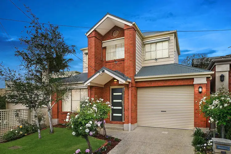 27 Chadwick Street, Newtown VIC 3220