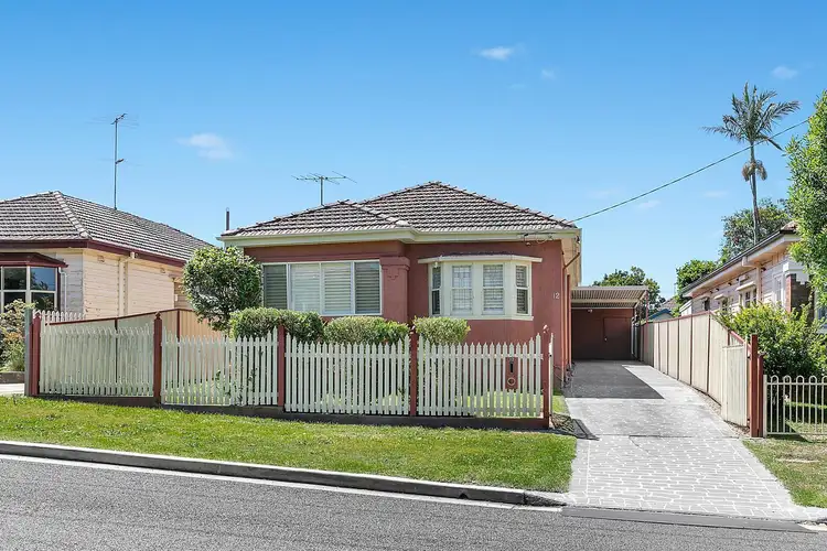 12 Dunkley Avenue, New Lambton NSW 2305