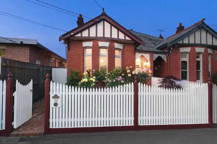 32 Elm Grove, Balaclava VIC 3183