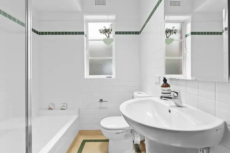 Fifth view of Homely apartment listing, 7/203 Brighton Road, Elwood VIC 3184