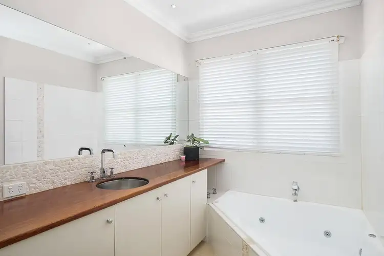 Fifth view of Homely house listing, 64 Wooldridge Street, Mount Lofty QLD 4350