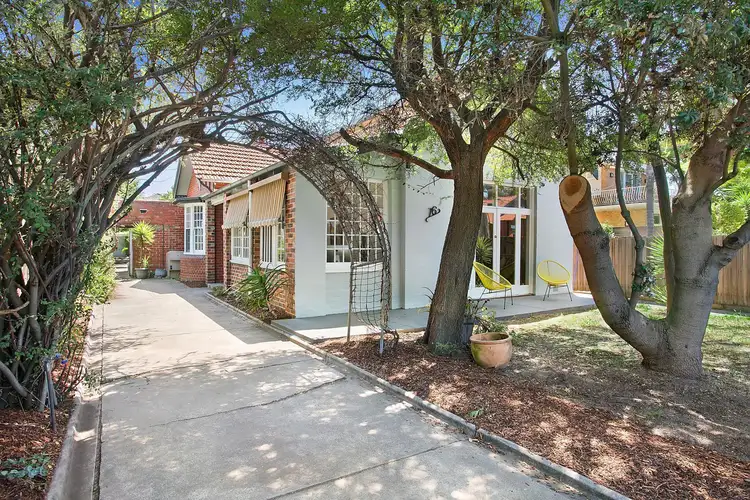 76 Dickens Street, Elwood VIC 3184
