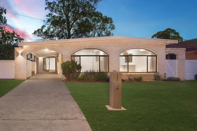 13 Bayline Drive, Point Clare NSW 2250