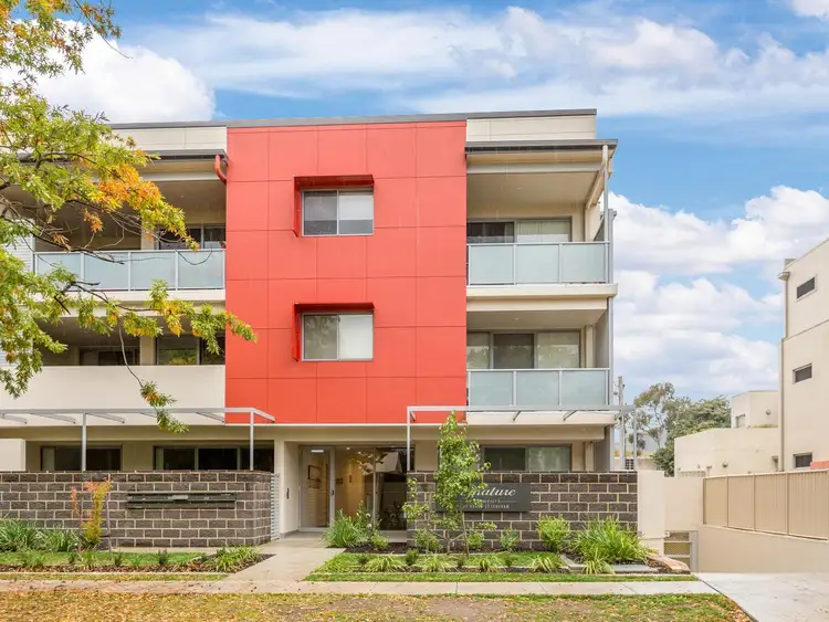 7/26 De Burgh Street