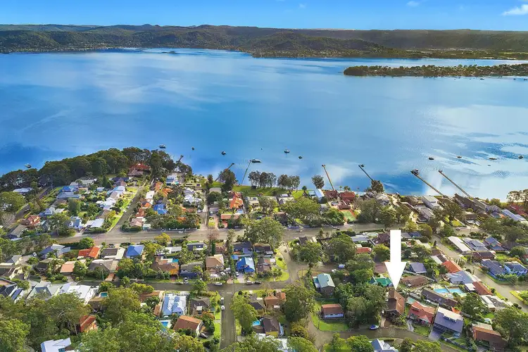 Second view of Homely house listing, 6 Panorama Terrace, Green Point NSW 2251