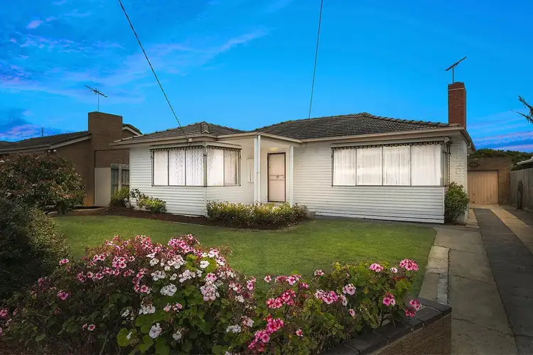14 Carinya Avenue, Newcomb VIC 3219