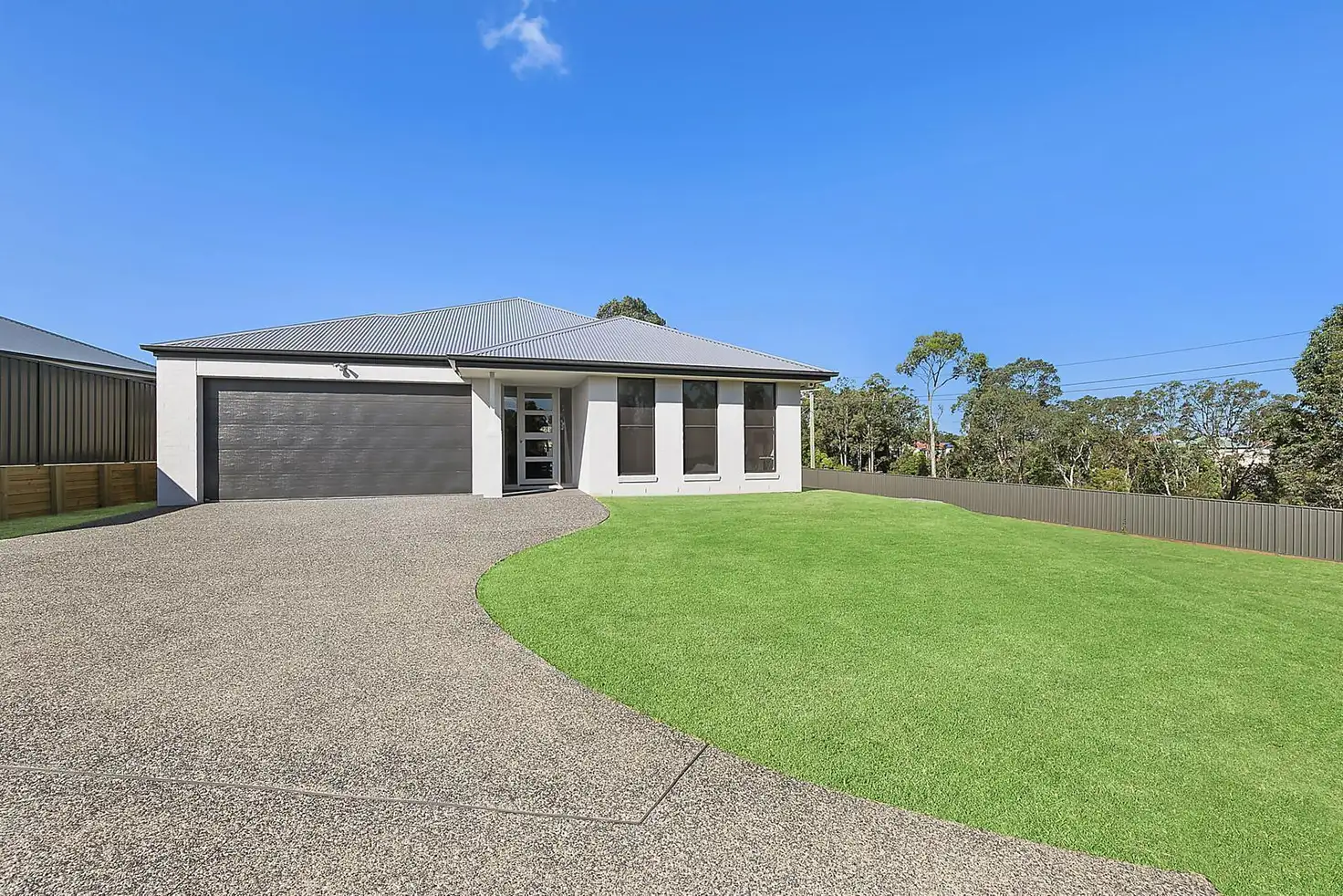 Main view of Homely house listing, 2/25 Woodlands Drive, Weston NSW 2326